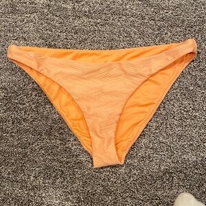 O’Neill peach ribbed, bikini bottoms
